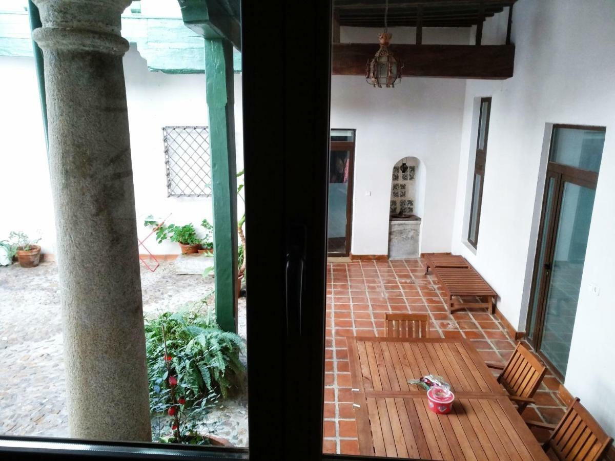 El Patio Del Convento *
